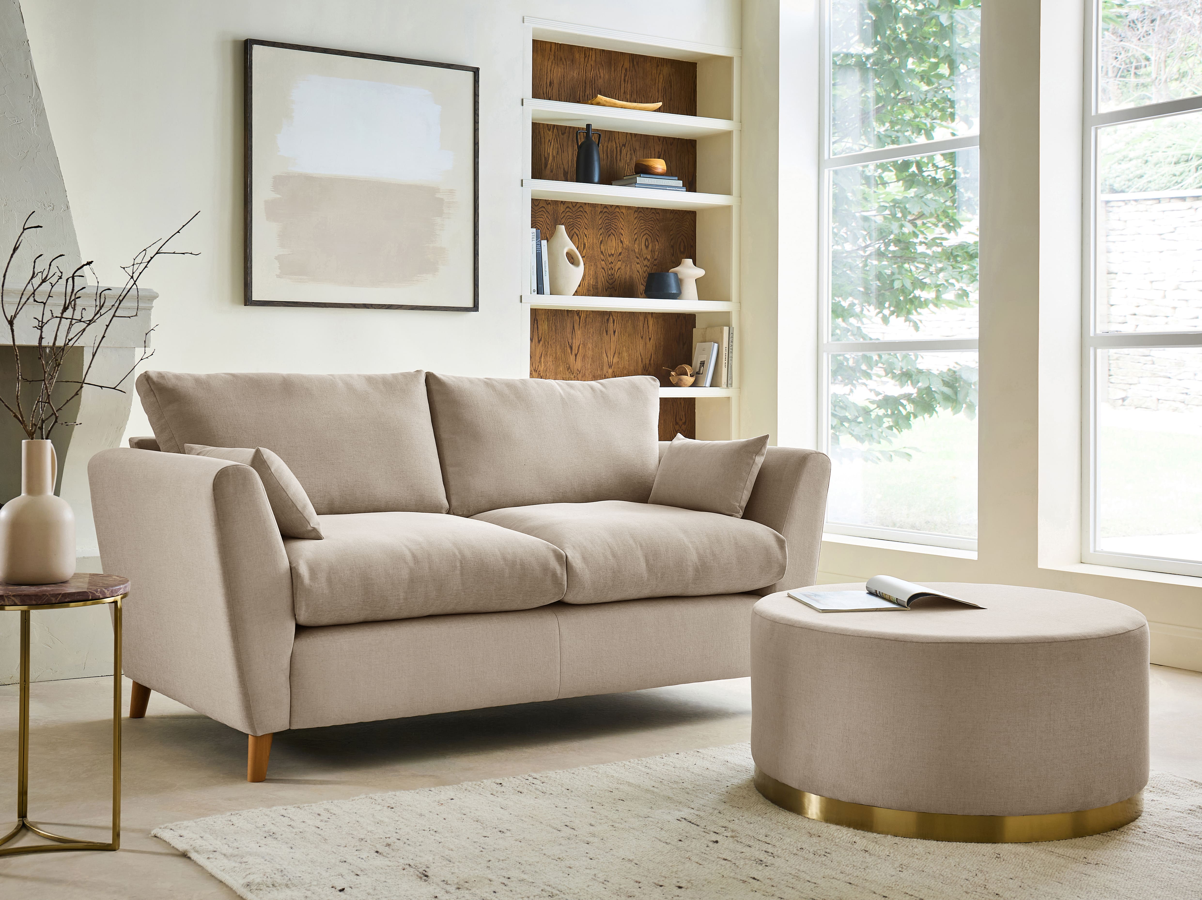 Neutrals (White, Cream, Beige)