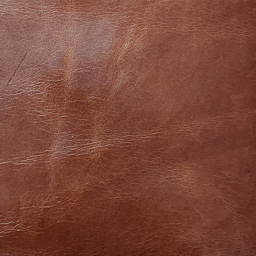 The El Paso collection features the finest Italian leather, offering an exceptionally smooth and luxurious feel. Perfect for adding a touch of elegance to any space, this premium leather embodies the highest standards of craftsmanship and comfort.